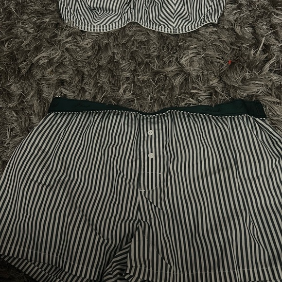 Pink Victoria secret lounge/ sleep set - Picture 4 of 7